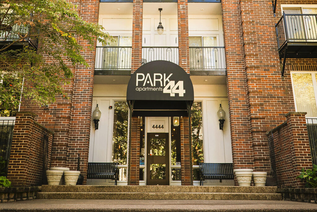 Park 44